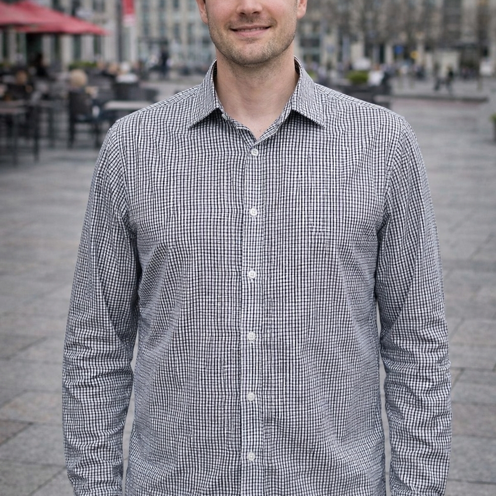Arrow Men's Black and White Gingham Shirt